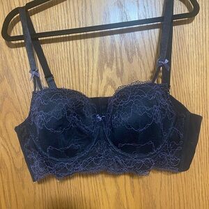 Balconette Bra with Lace Déesse Collection